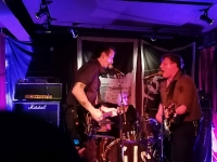 Girls In Synthesis - Ziedende postpunk met veel stoorzenders