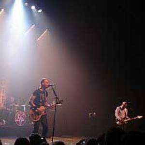 Snedige rockvellen van Alkaline Trio en Broadway Calls