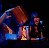 Les Nuits Botanique 2009: Bat For Lashes: volwassen talent en overtuigende live act