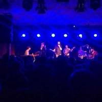 Delv!s - Delvis zorgt voor een funky Goede Vrijdag