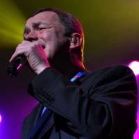UB 40 – Van links naar rechts, maar op en neer