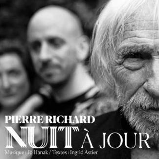 Le retour du grand blond à la chaussure noire