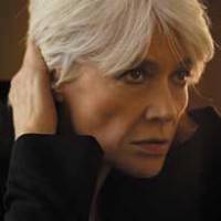 Un album et un bouquin pour Françoise Hardy