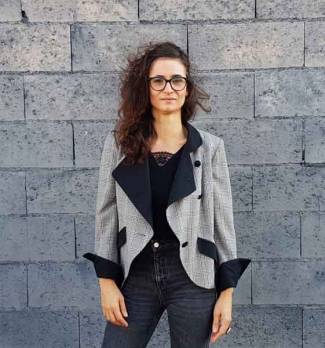 Mélie Fraisse chante « Paris »…