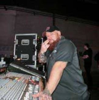 Heavy-D - interview Heavy-D – geluidstechnicus tijdens PP&amp;M festval 2013