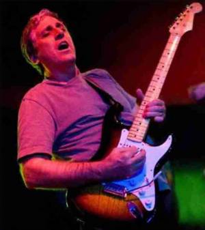 Décès de l’ex-guitariste de Red Hot Chili Peppers, Jack Sherman.