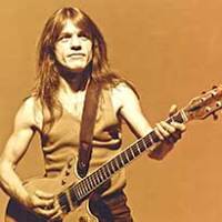 Décès de Malcolm Young, guitariste d'AC/DC
