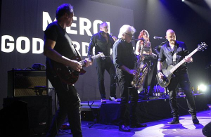 Der Klinke - Euforisch dansen tussen de chrysanten