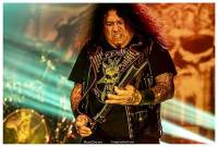 Testament - Titanen met een baard