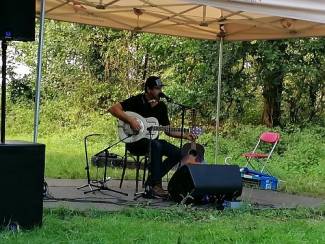 Black Label - Vurig eerbetoon aan Robert Johnson