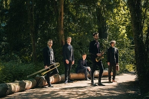 Loek van Den Berg - Het draait er bij mij niet om te laten zien hoe virtuoos ik ben, maar om het gevoel dat achter de muziek zit