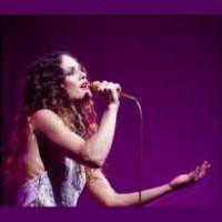 Vanessa Paradis: van frêle tieneridool naar een volwaardige karakterzangeres