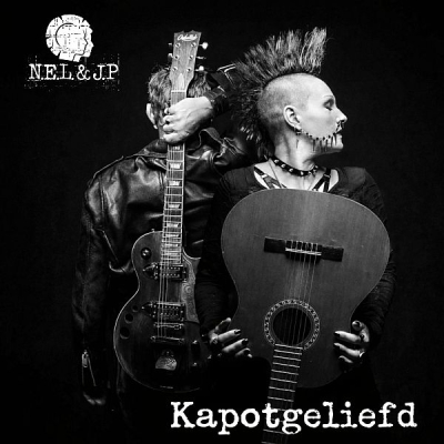 Kapotgeliefd -single-