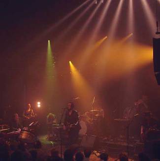 Les Nuits Botanique 2014 - Champs - Blaudzun: Intimiteit en extravertie troef