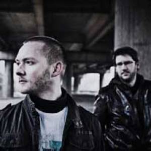 Le silence de Collapse Under the Empire.